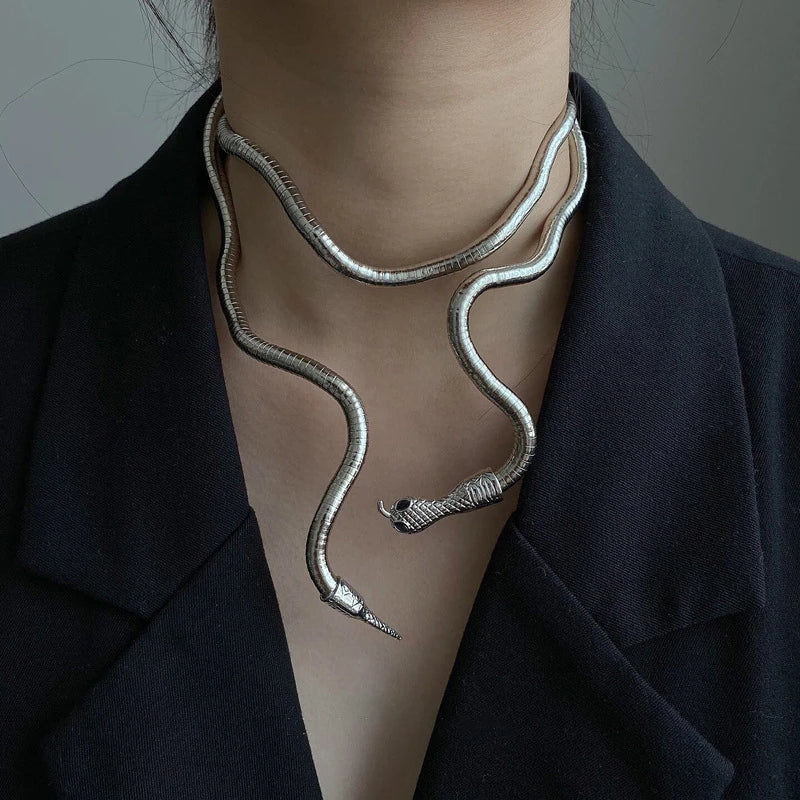 Collar Regina
