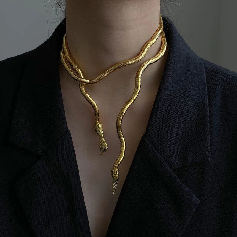 Collar Regina