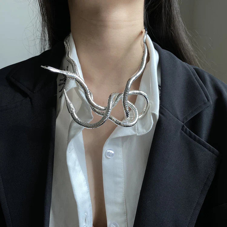 Collar Regina