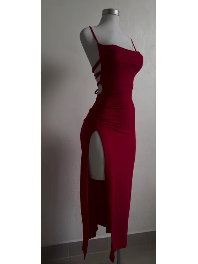 Vestido ajustado con escote