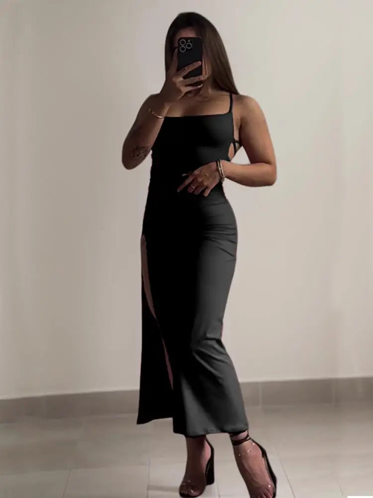 Vestido ajustado con escote
