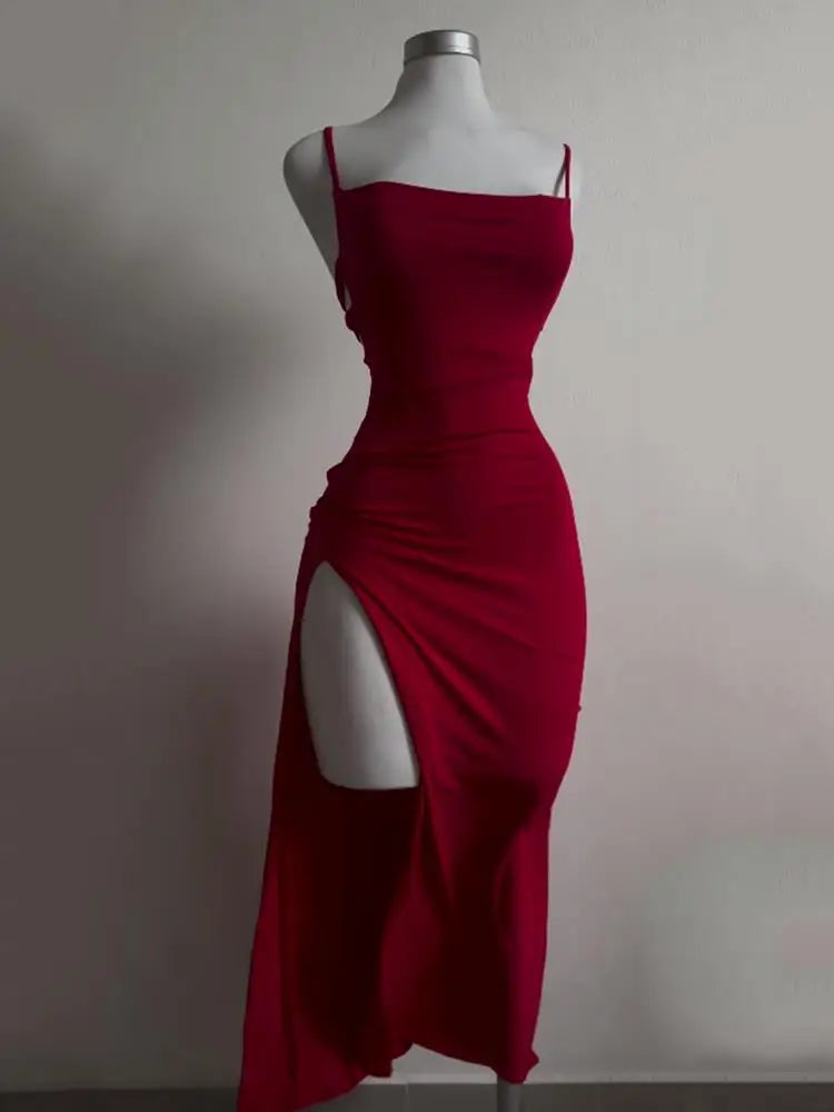 Vestido ajustado con escote