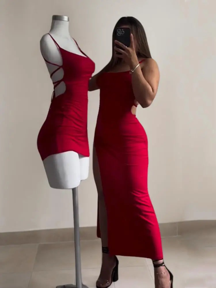 Vestido ajustado con escote